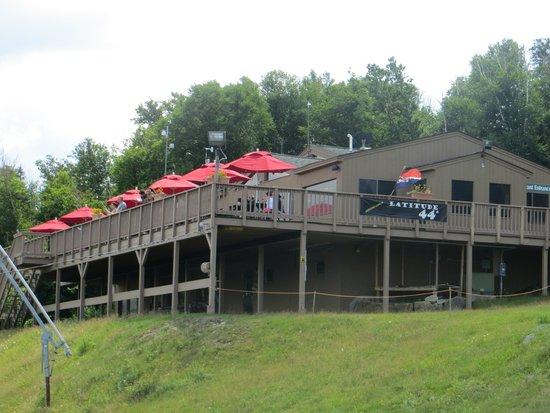 Latitude 44° Restaurant