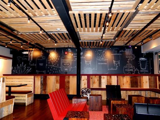 Sea Dog Brew Pub