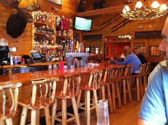 Muddy Moose Restaurant & Pub