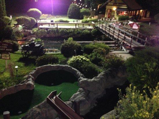 Hobo Hills Adventure Golf