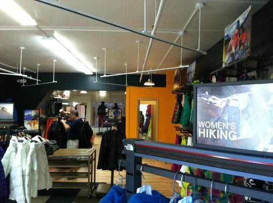 1829 Outfitters